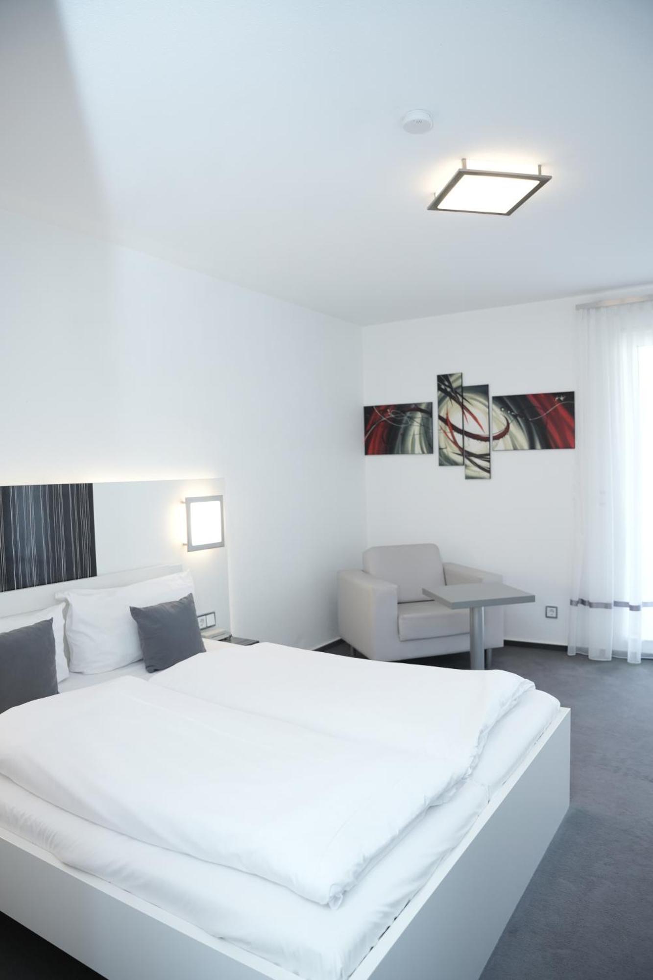 Weber Hotel Маннгейм Екстер'єр фото